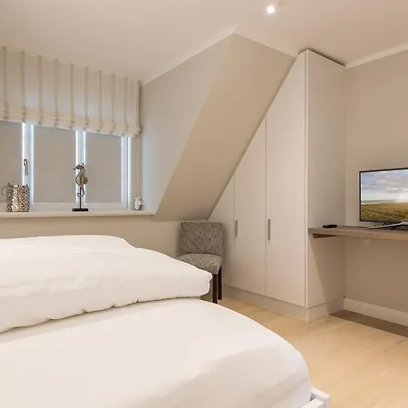 Stran Hus 2